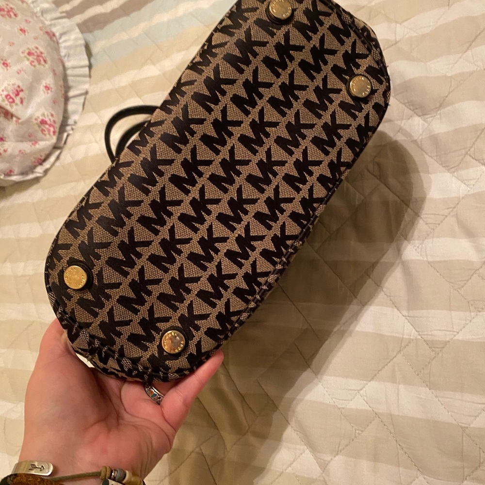 Purse - Picture 6 of 6